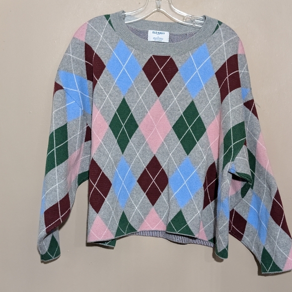 Old Navy Sweaters - Old Navy Plus Size So Soft Gray Knit Argyle Printed Cropped Sweater Size XL